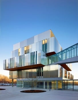 University Of Toronto's Health Sciences Complex / Kongats Architects ...