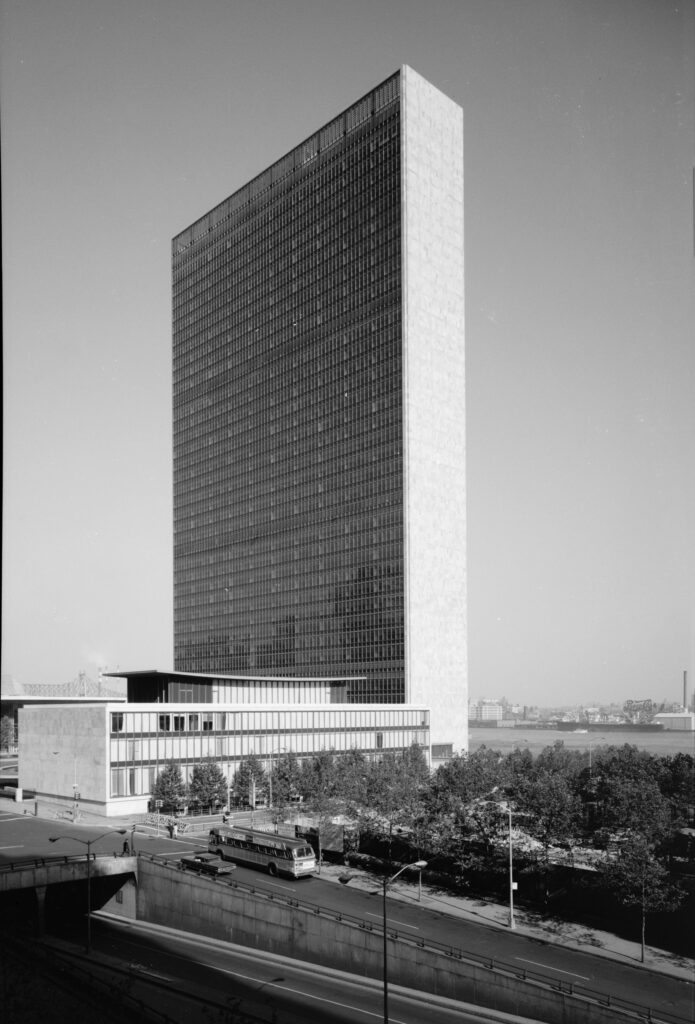 Un headquarters - photo from the historic american buildings survey (habs) and the historic american engineering record (haer) collections, u. S. National park service program