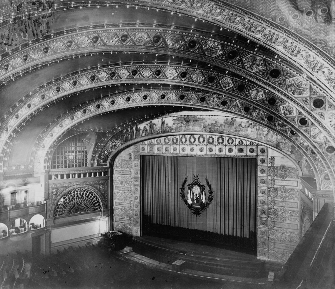 Chicago auditorium building, theatre - dankmar adler and louis sullivan