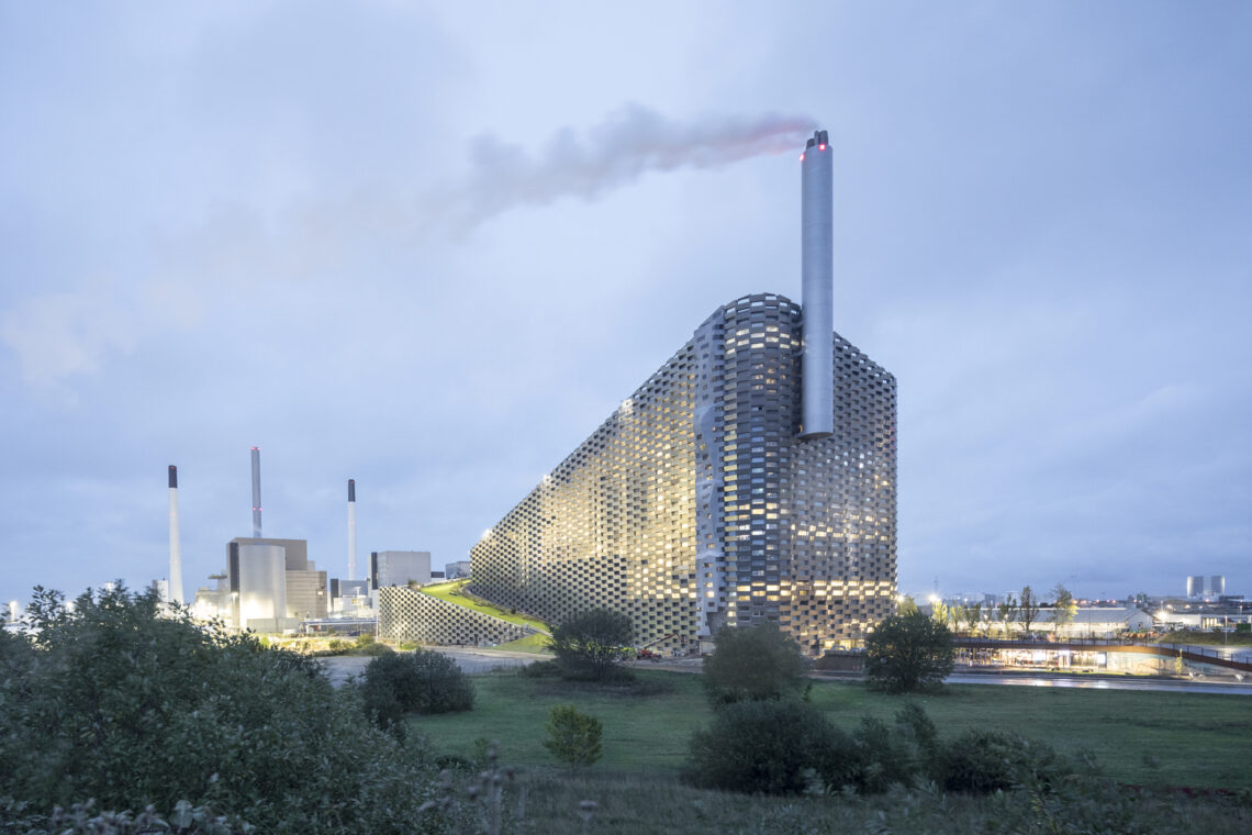 Copenhill energy plant and urban recreation center - big - © laurian ghinitoiu