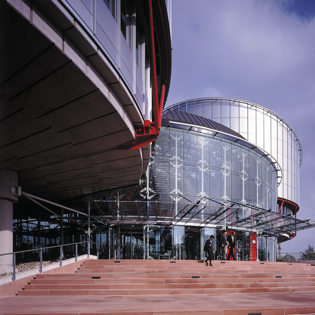 Entrance, european court of human rights - rogers stirk harbour + partners - ©rshp