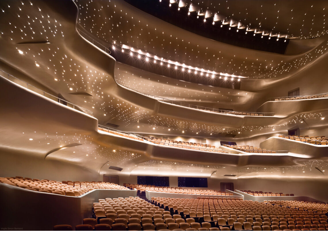 Guangzhou opera house - zaha hadid architects - © virgile simon bertrand