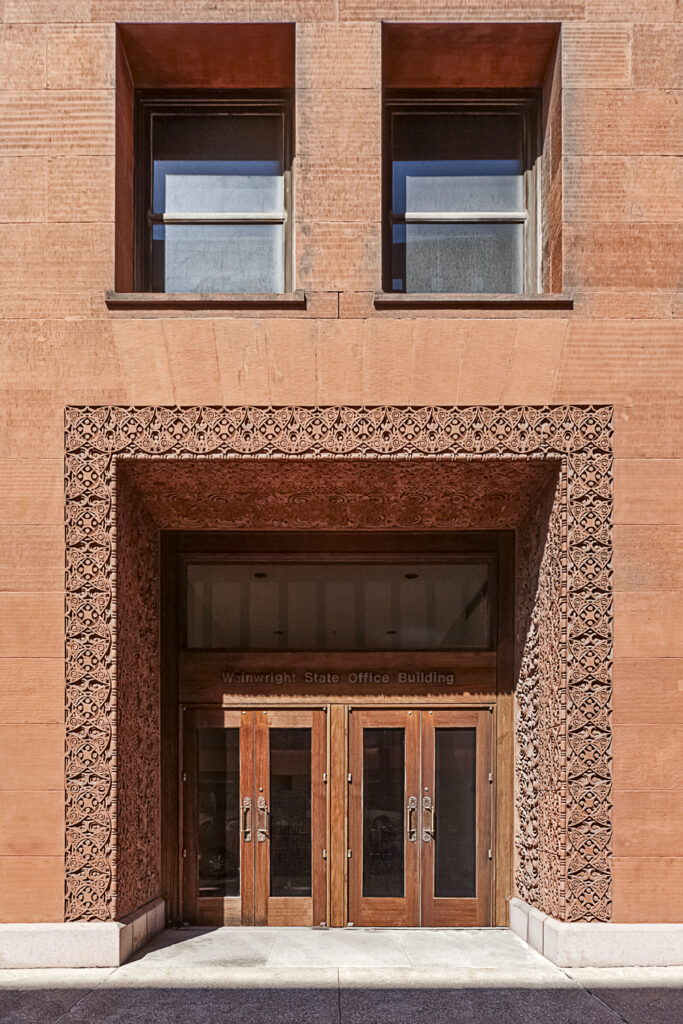 Wainwright building, st. Louis, mo, entrance detail - dankmar adler and louis sullivan - © bill zbaren