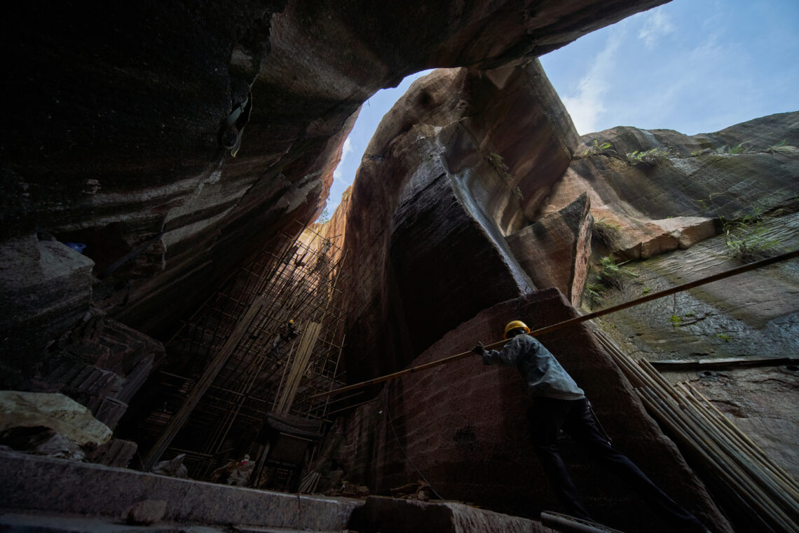 Quarry no. 8: book mountain / dna