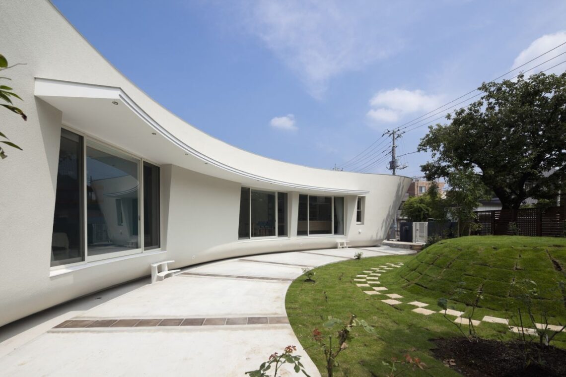 Green screen house / hideo kumaki architect office
