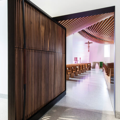 St. Mary chapel / ply+ architects