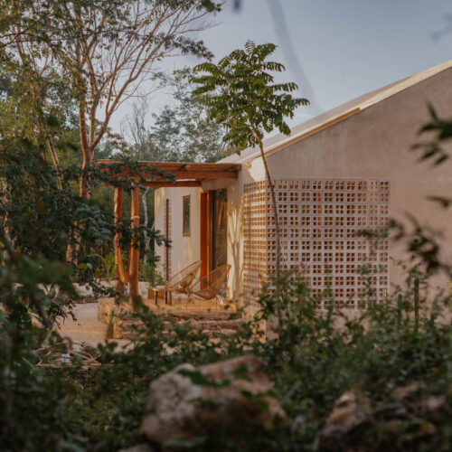 Galopina wild house / taco taller de arquitectura contextual