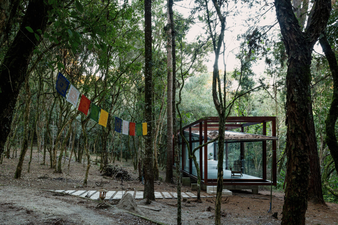 Guaju Pavilion / YVA Arquitetura