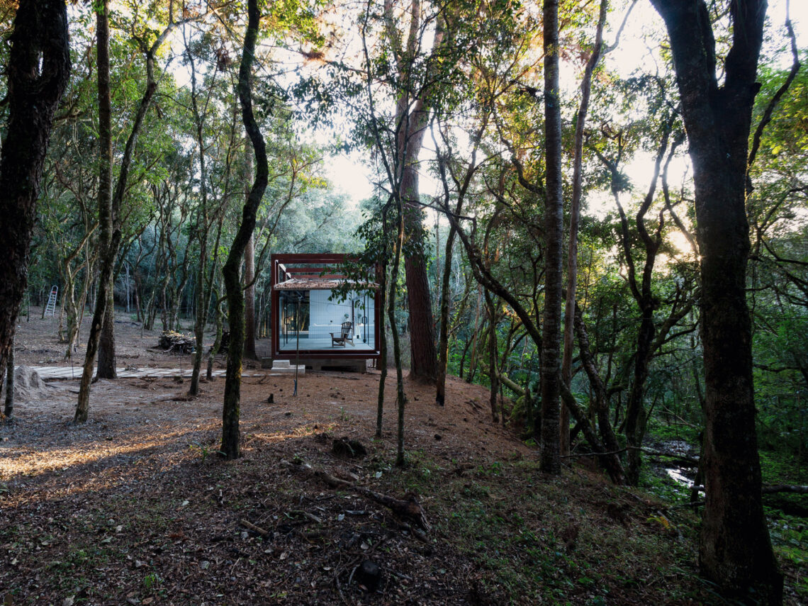 Guaju Pavilion / YVA Arquitetura