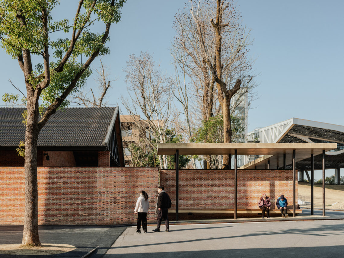 Jingyang camphor court / vector architects