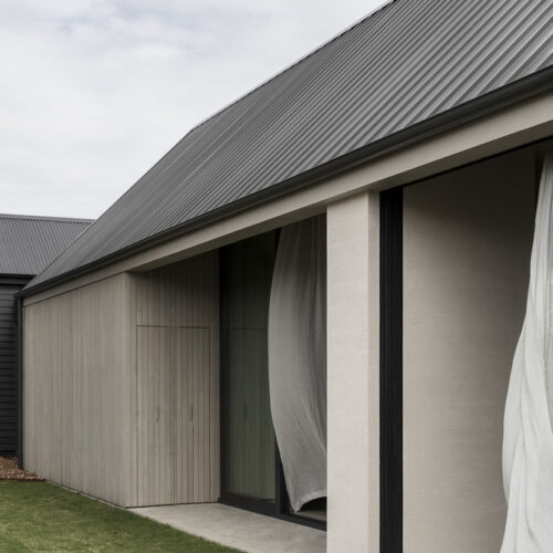 Barwon heads house / adam kane architects