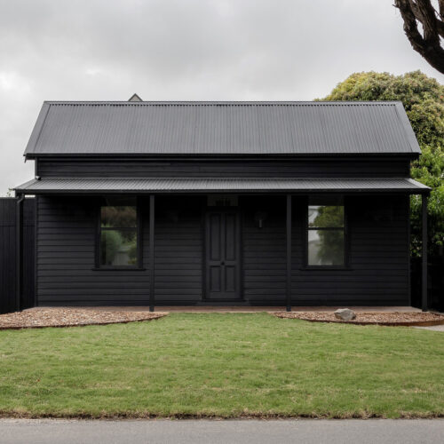 Barwon heads house / adam kane architects