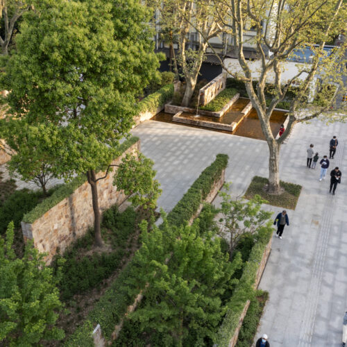 Renovation of peace parks gate 6 / atelier z+