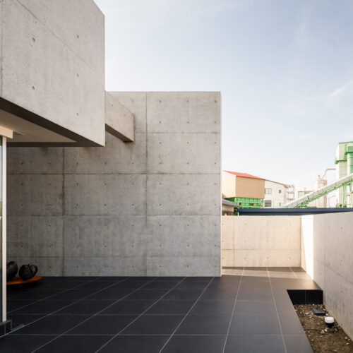 Tranquil House / FORM/Kouichi Kimura Architects