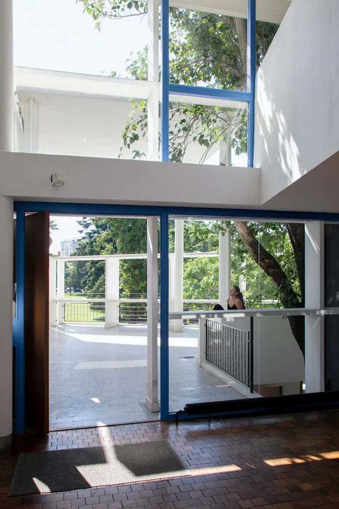 Casa curutchet, le corbusier’s only work in latin america, stands in argentina - © ana centeno