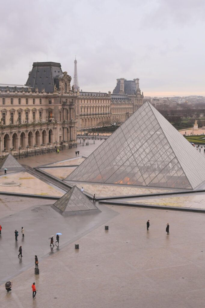 Aerial view, the louvre pyramid, paris - i. M. Pei - © chen te