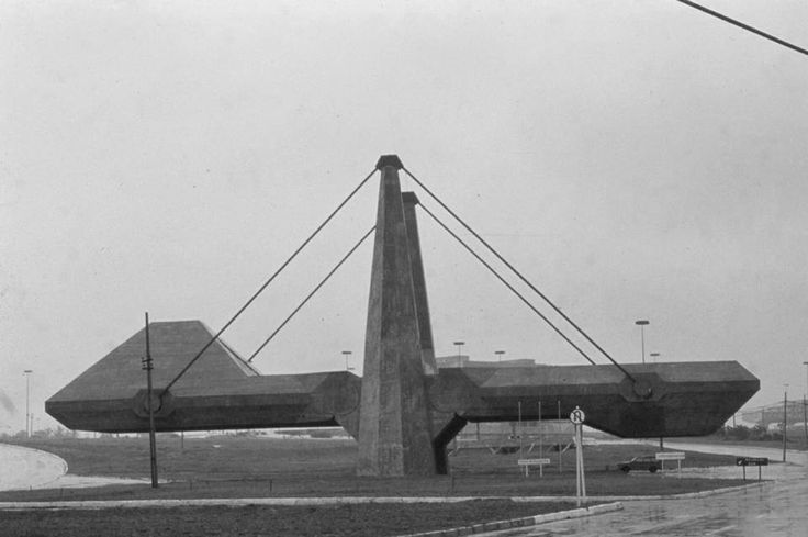 Lateral view, exhibition center of the administrative center of bahia, bahia, brazil, 1974, by joão filgueiras lima