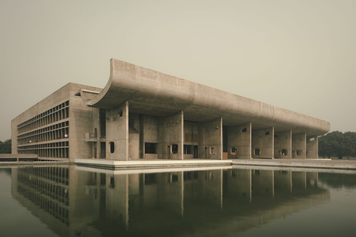 Le corbusier - capitol complex, chandigarh - © cesar bejar studio