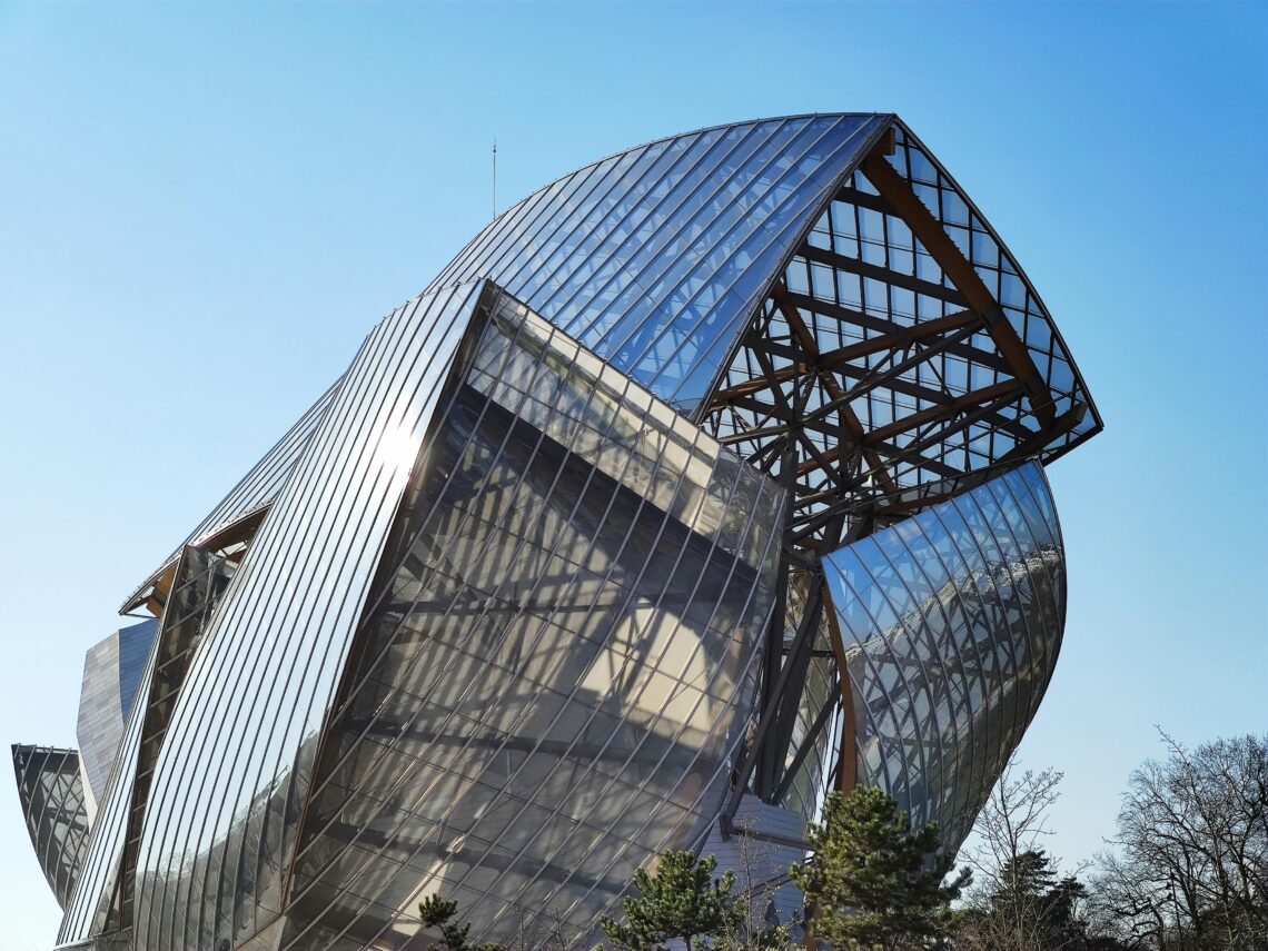 Louis vuitton foundation art museum and cultural center - paris, france - © khaled___ ameur