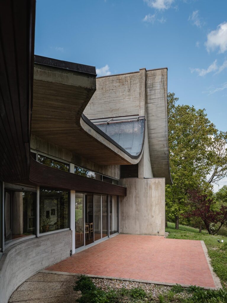 Maison Bordeaux Le Pecq / Claude Parent