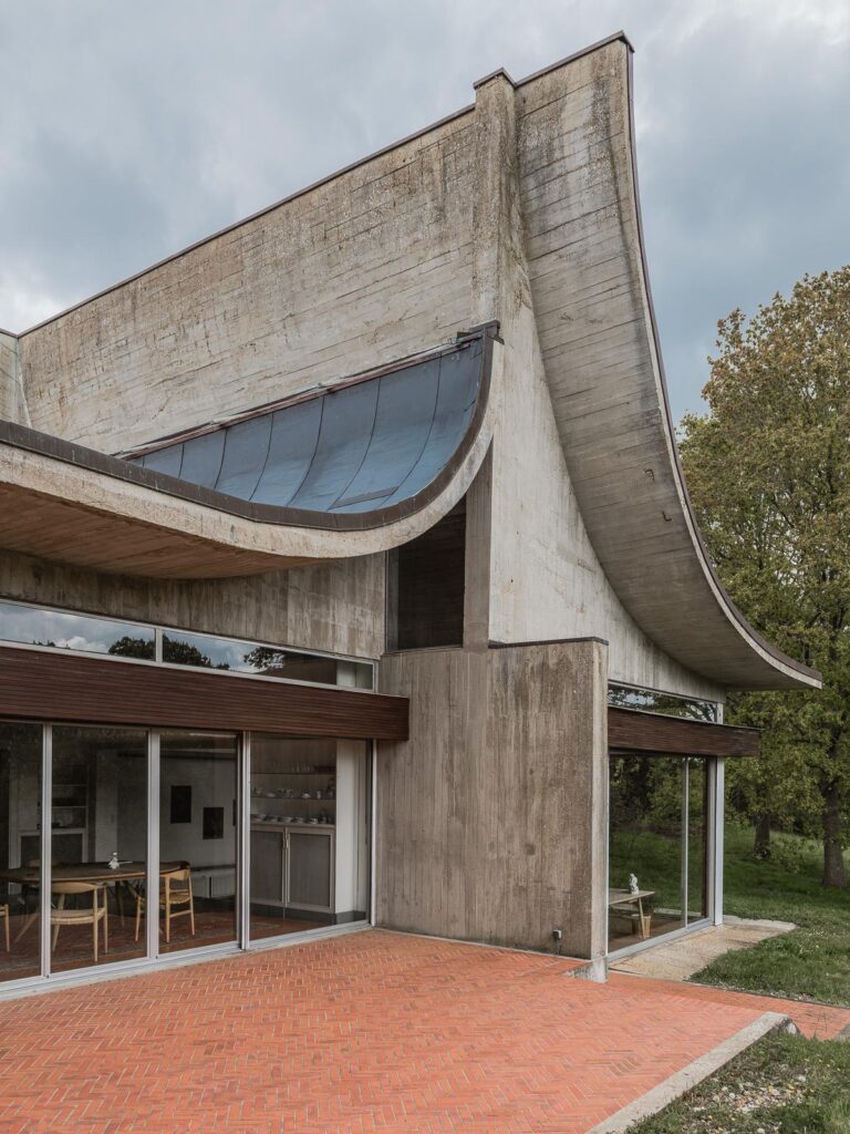 Maison Bordeaux Le Pecq / Claude Parent