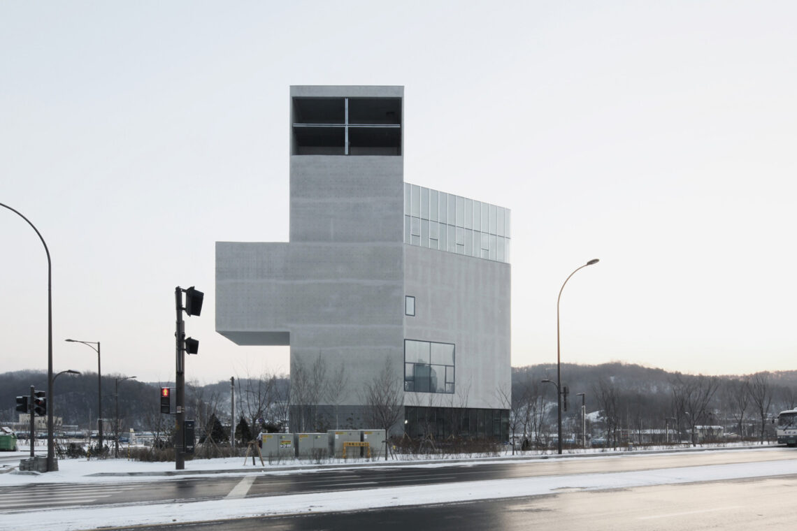 RW Concrete Church / NAMELESS Architecture