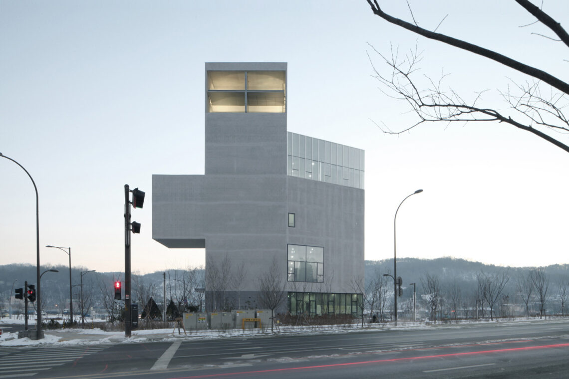 RW Concrete Church / NAMELESS Architecture