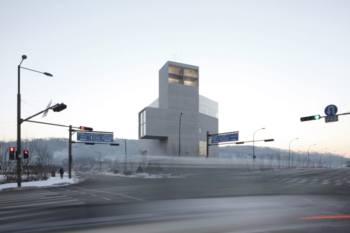 RW Concrete Church / NAMELESS Architecture