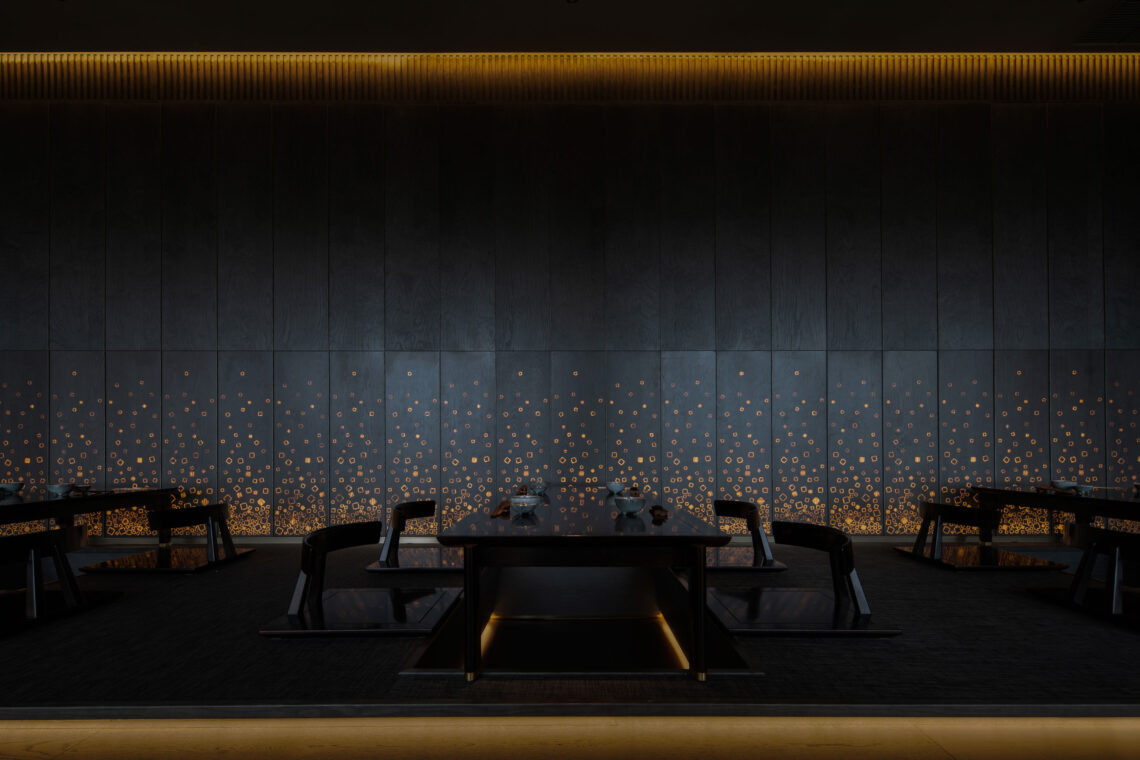 Xiaoshi restaurant / longterm design