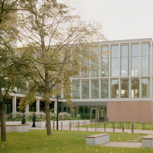 Bbu library and student center / gereben marián architects