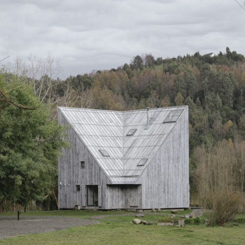 Humo house / iván bravo arquitectos