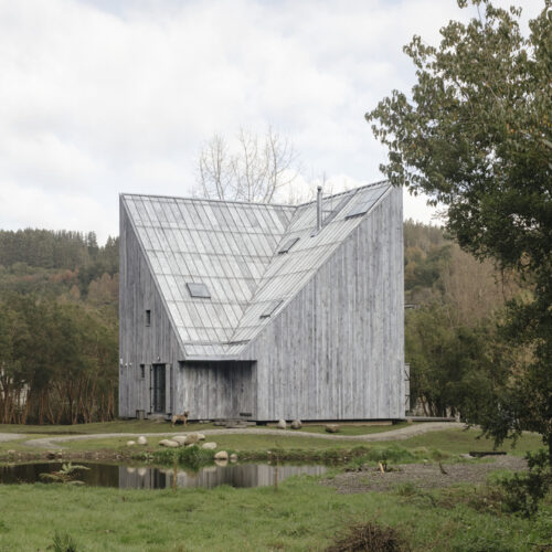 Humo house / iván bravo arquitectos