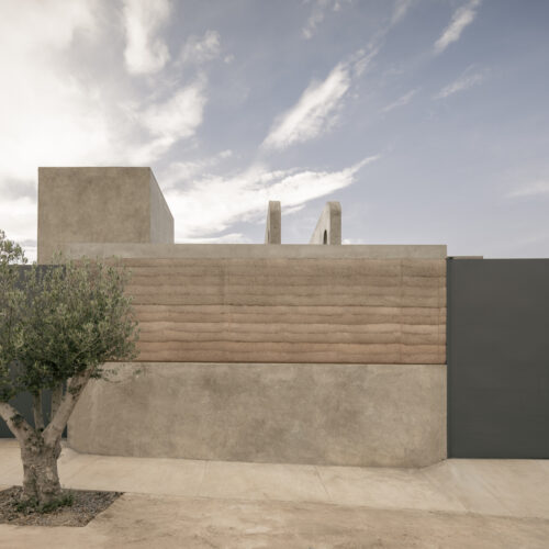 Nandi house / fino lozano + moro taller de arquitectura