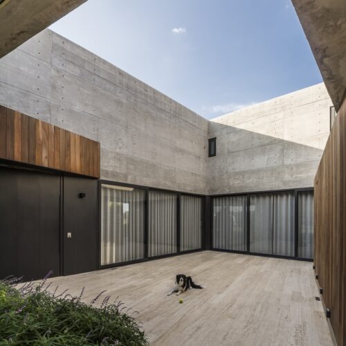 Delunna house / reims 502