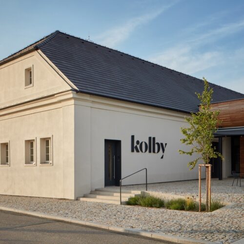 Kolby winery / ora