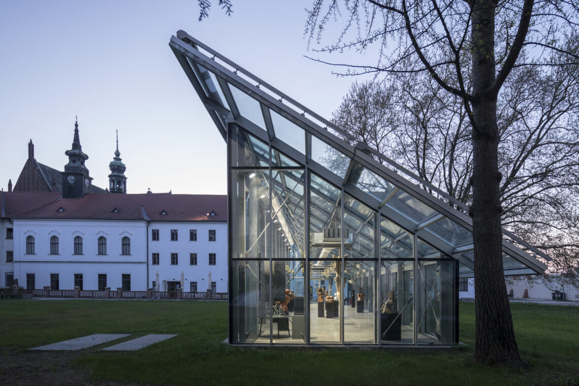 Mendel's greenhouse / chybik + kristof