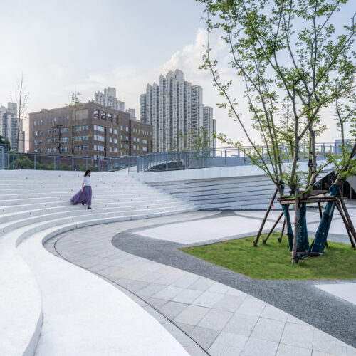 Shanghai's new horizon high land park & civic center / urban architecture