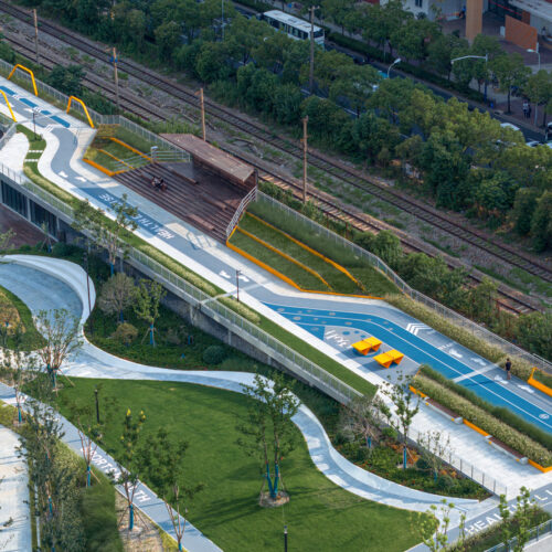 Shanghai's new horizon high land park & civic center / urban architecture