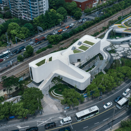 Shanghai's new horizon high land park & civic center / urban architecture