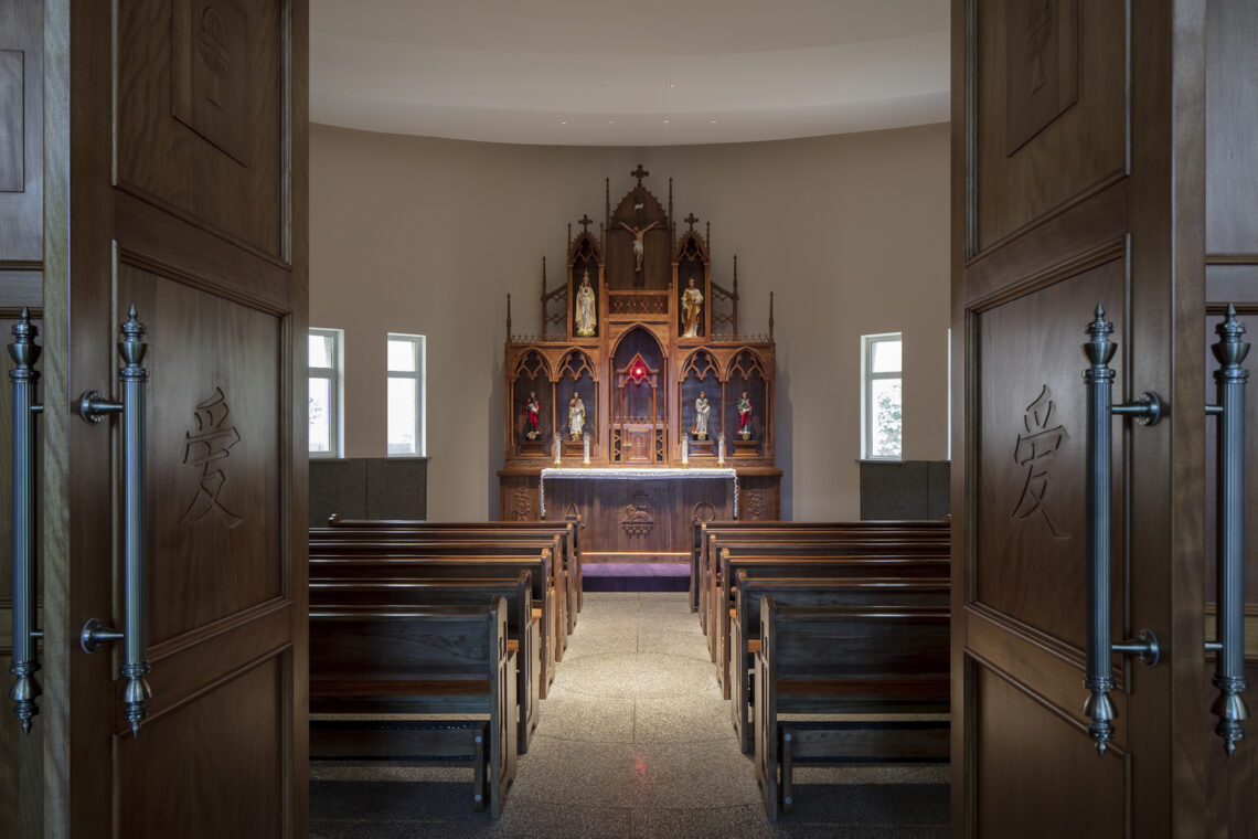 Liulin catholic church / leeko studio