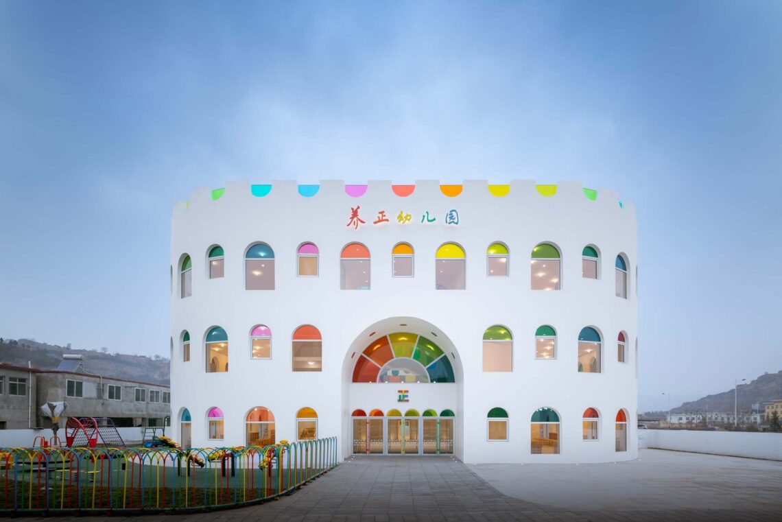 Kaleidoscope Kindergarten / SAKO Architects