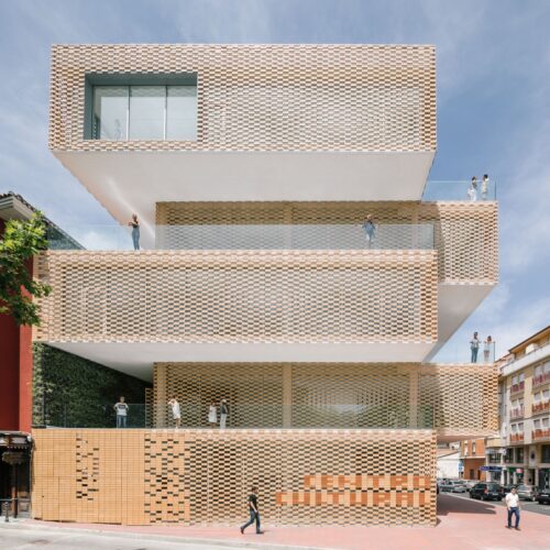 Cultural Center La Gota - Tobacco Museum / Losada García Arquitectos