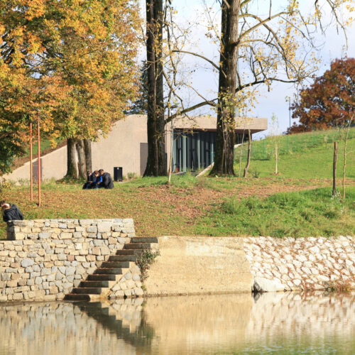 Karlovac Freshwater Aquarium and River Museum / 3LHD