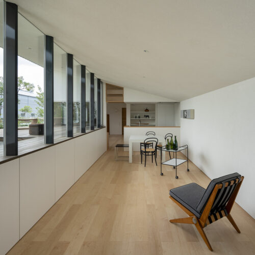 House in kawachinagano / arbol