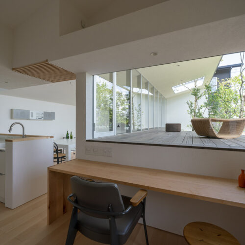 House in kawachinagano / arbol