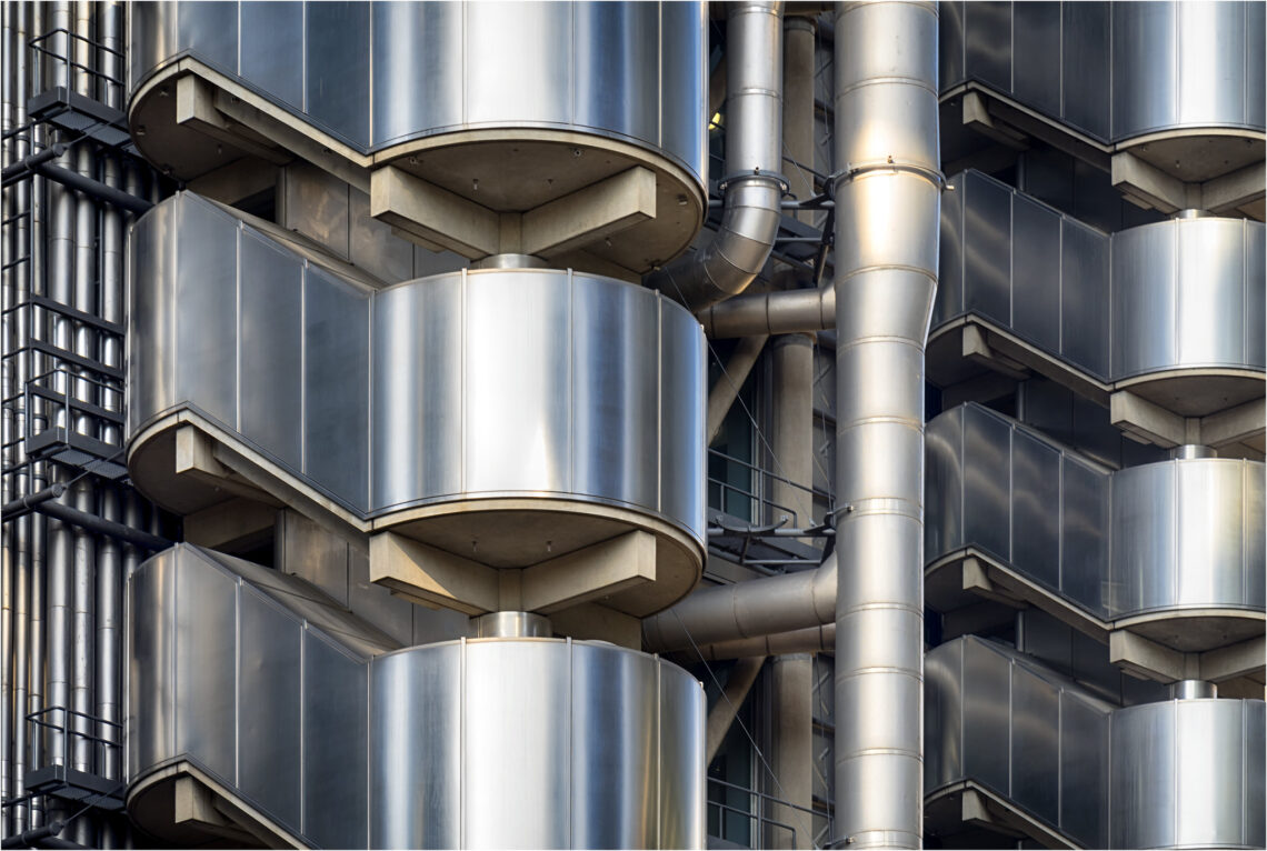 Lloyd's building - richard rogers architect and peter rice structural engineer - © gerla photo-works on flickr