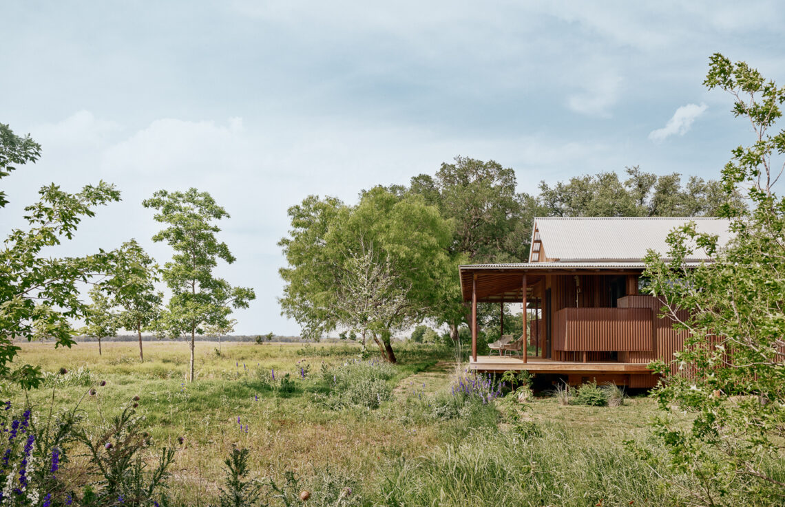 Roam ranch / baldridge architects