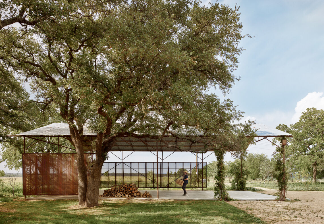 Roam ranch / baldridge architects