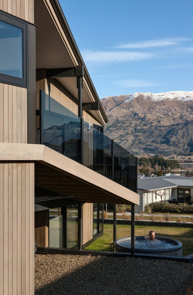 Wanaka alpine house / dma