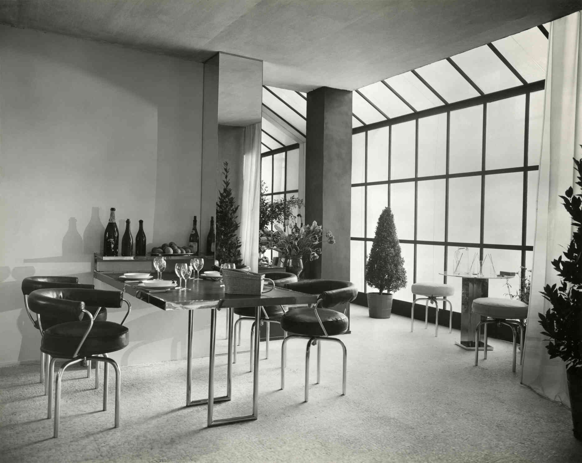 Dining room, 1928